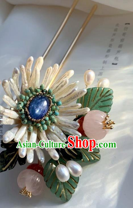 Chinese Handmade Shell Chrysanthemum Hair Stick Traditional Ming Dynasty Princess Rose Quartz Hairpin Chinese Handmade Shell Chrysanthemum Hair Stick Traditional Ming Dynasty Princess Rose Quartz Hairpin