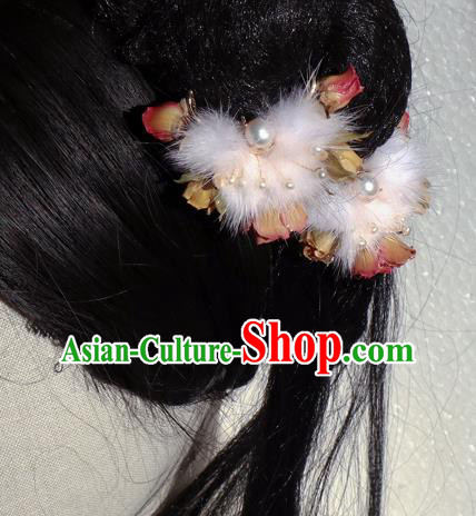Chinese Handmade Flowers Hairpin Traditional Ming Dynasty Princess Fur Hair Stick Chinese Handmade Flowers Hairpin Traditional Ming Dynasty Princess Fur Hair Stick