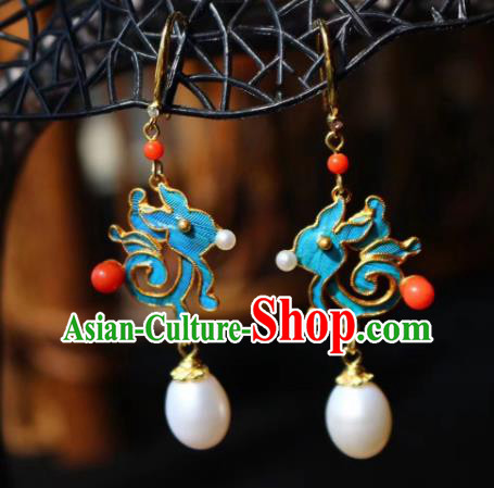 China Classical Pearl Ear Jewelry Traditional Cheongsam Blue Rabbit Earrings China Classical Pearl Ear Jewelry Traditional Cheongsam Blue Rabbit Earrings
