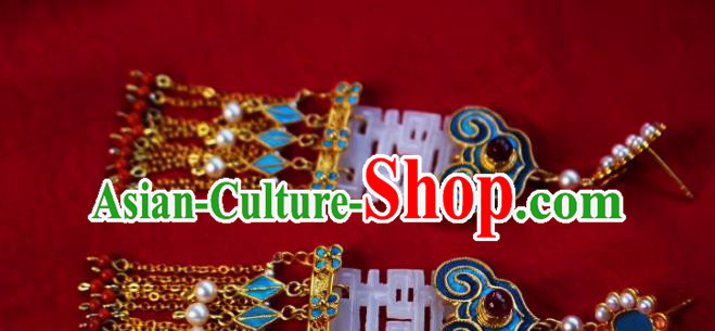 China Classical Garnet Tassel Ear Jewelry Traditional Wedding Cheongsam Jade Earrings China Classical Garnet Tassel Ear Jewelry Traditional Wedding Cheongsam Jade Earrings