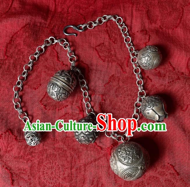 Handmade Chinese National Necklace Ethnic Silver Necklet Accessories Handmade Chinese National Necklace Ethnic Silver Necklet Accessories