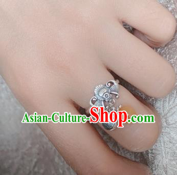 Chinese Handmade Ethnic Ceregat Ring National Silver Carving Bat Circlet Jewelry Chinese Handmade Ethnic Ceregat Ring National Silver Carving Bat Circlet Jewelry