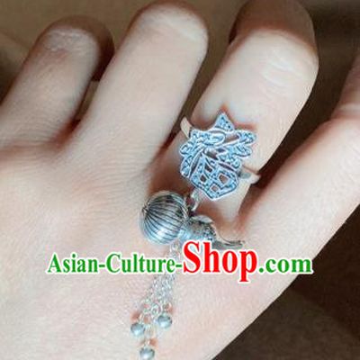 Chinese Handmade Ethnic Bells Tassel Ring National Silver Carving Gourd Circlet Jewelry