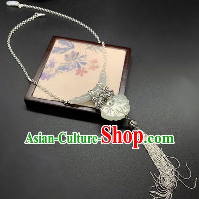 Handmade Chinese Jade Butterfly Necklace Accessories National Silver Tassel Necklet Pendant