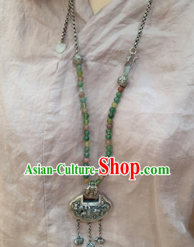 Handmade Chinese Jadeite Beads Necklace Accessories National Silver Lock Tassel Necklet Pendant Handmade Chinese Jadeite Beads Necklace Accessories National Silver Lock Tassel Necklet Pendant