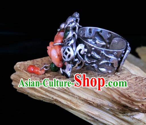 Chinese Handmade Agate Carving Ring National Jewelry Silver Gourd Circlet Chinese Handmade Agate Carving Ring National Jewelry Silver Gourd Circlet