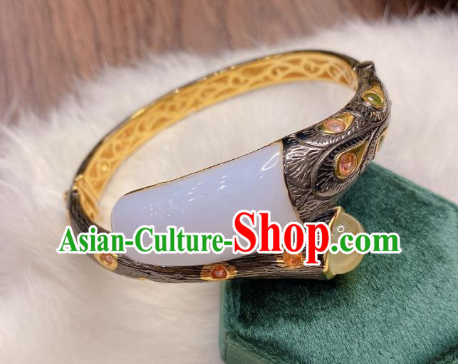 Handmade Chinese National Bracelet Traditional Hetian Jade Wristlet Accessories Handmade Chinese National Bracelet Traditional Hetian Jade Wristlet Accessories