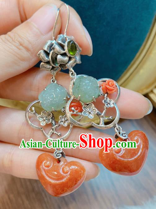 China Traditional Agate Ear Accessories Classical Cheongsam Silver Plum Blossom Earrings China Traditional Agate Ear Accessories Classical Cheongsam Silver Plum Blossom Earrings