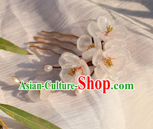 China Hanfu White Flowers Hair Comb Classical Hair Accessories Traditional Ming Dynasty Hairpin China Hanfu White Flowers Hair Comb Classical Hair Accessories Traditional Ming Dynasty Hairpin