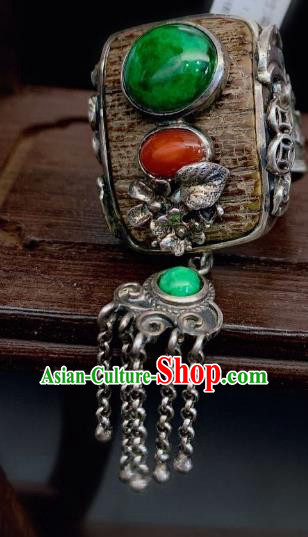 Chinese Handmade Silver Tassel Ring National Jadeite Jewelry Circlet Chinese Handmade Silver Tassel Ring National Jadeite Jewelry Circlet