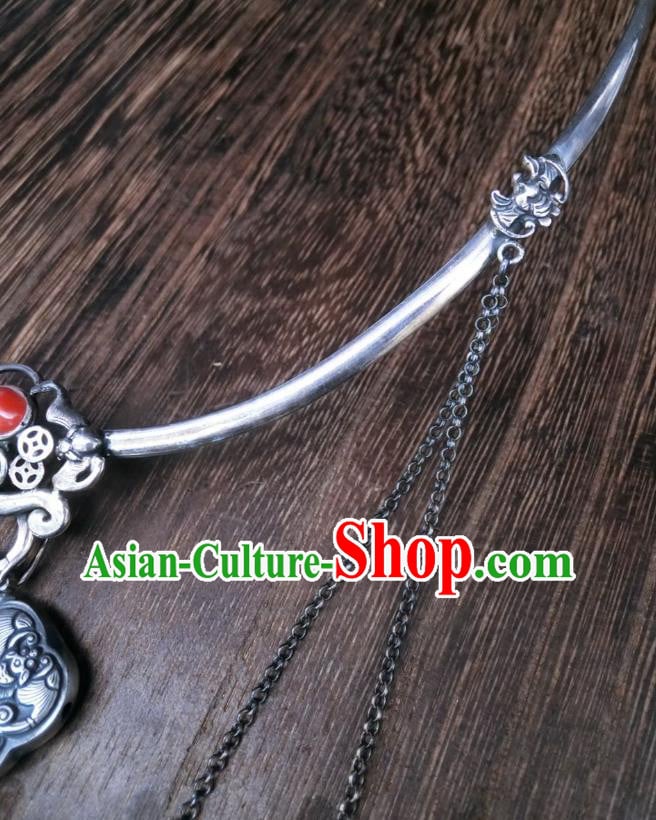 Handmade Chinese Wedding Agate Necklace Accessories National Silver Carving Necklet Pendant Handmade Chinese Wedding Agate Necklace Accessories National Silver Carving Necklet Pendant