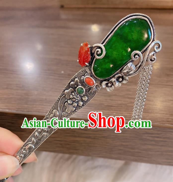 China Classical Silver Hair Stick Traditional Handmade Hairpin Jadeite Hair Accessories China Classical Silver Hair Stick Traditional Handmade Hairpin Jadeite Hair Accessories