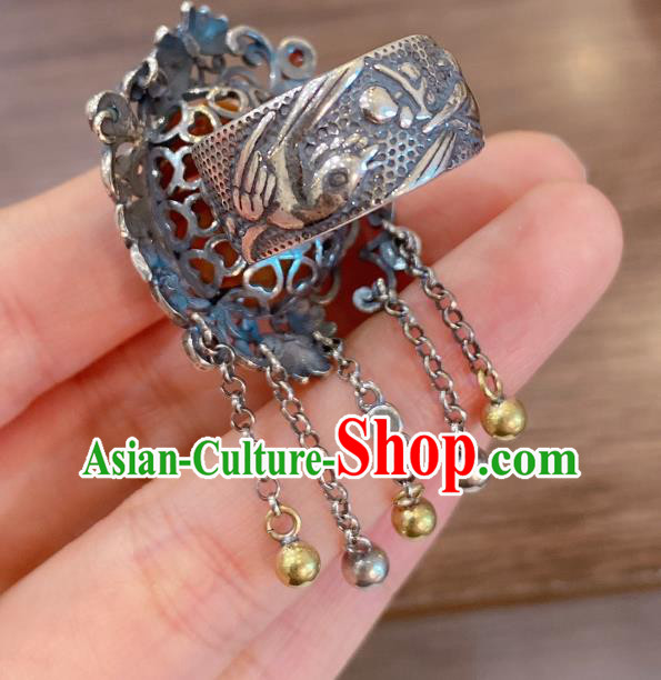 Chinese Handmade National Silver Circlet Wedding Jewelry Jadeite Finger Ring Chinese Handmade National Silver Circlet Wedding Jewelry Jadeite Finger Ring