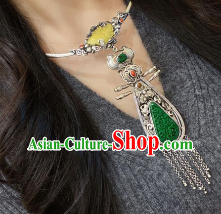 Handmade Chinese National Jade Carving Necklet Pendant Traditional Silver Lute Tassel Necklace Accessories Handmade Chinese National Jade Carving Necklet Pendant Traditional Silver Lute Tassel Necklace Accessories