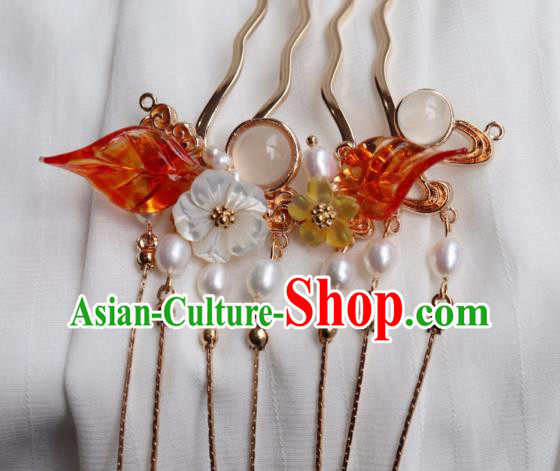 China Ancient Princess Shell Pearls Hairpin Traditional Ming Dynasty Golden Tassel Hair Comb China Ancient Princess Shell Pearls Hairpin Traditional Ming Dynasty Golden Tassel Hair Comb