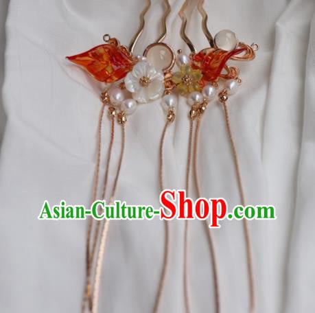 China Ancient Princess Shell Pearls Hairpin Traditional Ming Dynasty Golden Tassel Hair Comb China Ancient Princess Shell Pearls Hairpin Traditional Ming Dynasty Golden Tassel Hair Comb