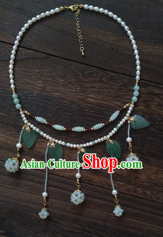 Chinese Classical Hanfu Pearls Necklace Traditional Ming Dynasty Princess Green Beads Tassel Necklet Chinese Classical Hanfu Pearls Necklace Traditional Ming Dynasty Princess Green Beads Tassel Necklet