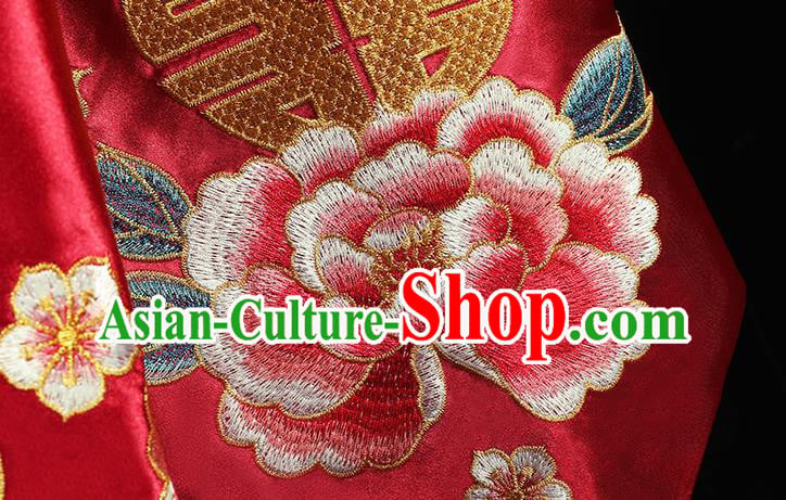 Chinese Embroidered Peony Red Satin Bridal Veil Accessories Traditional Wedding Headdress Chinese Embroidered Peony Red Satin Bridal Veil Accessories Traditional Wedding Headdress
