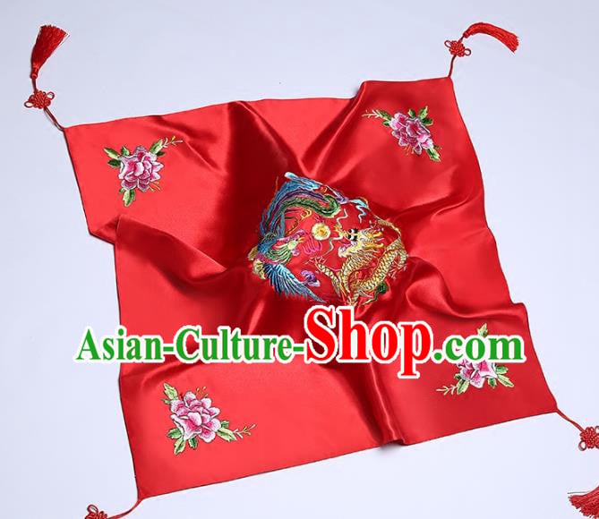 Chinese Traditional Embroidered Dragon Phoenix Red Satin Bridal Veil Classical Wedding Headdress Chinese Traditional Embroidered Dragon Phoenix Red Satin Bridal Veil Classical Wedding Headdress