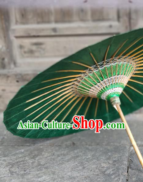 China Handmade Green Oil Paper Umbrella Classical Dance Umbrella Bumbershoot China Handmade Green Oil Paper Umbrella Classical Dance Umbrella Bumbershoot
