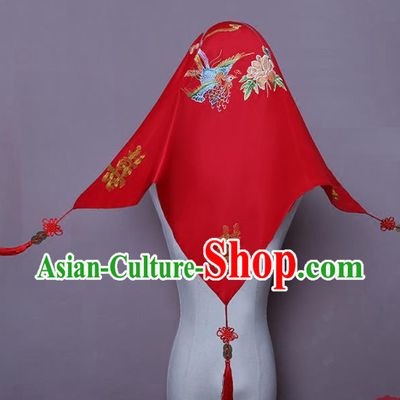 Chinese Embroidered Phoenix Peony Red Satin Bridal Veil Classical Wedding Headdress Traditional Xiuhe Suit Accessories