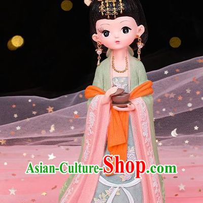 China Traditional Tang Dynasty Palace Lady Resin Doll Handmade Beijing Green Dress Figurine Doll