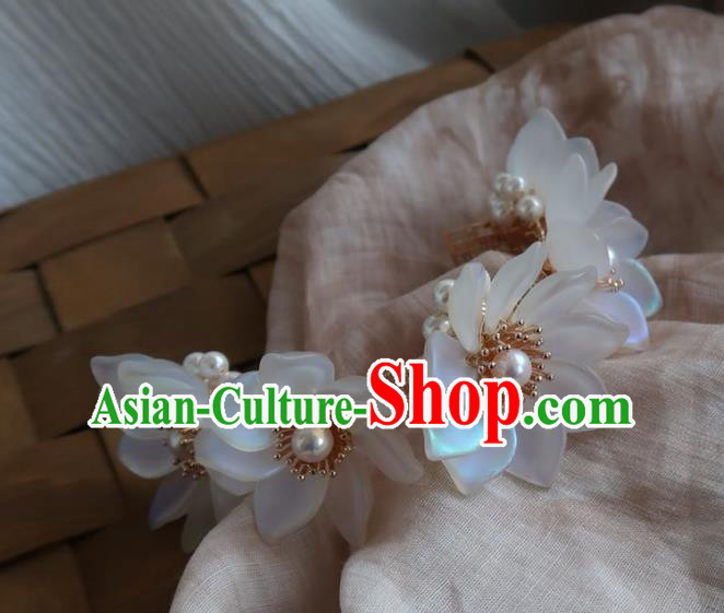 China Handmade Hanfu Hairpin Traditional Ancient Princess White Lotus Hair Stick China Handmade Hanfu Hairpin Traditional Ancient Princess White Lotus Hair Stick
