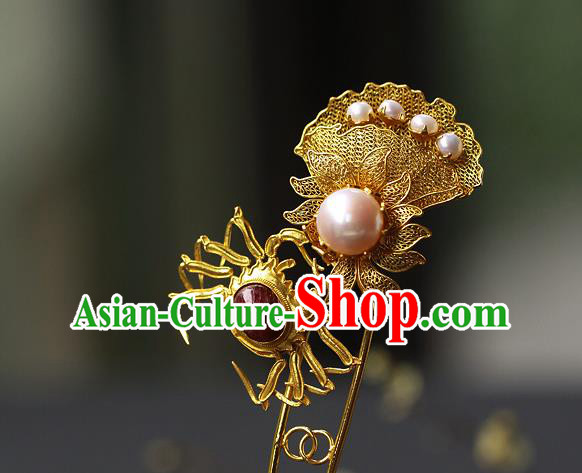 China Ancient Empress Gems Hairpin Traditional Ming Dynasty Golden Crab Hair Stick