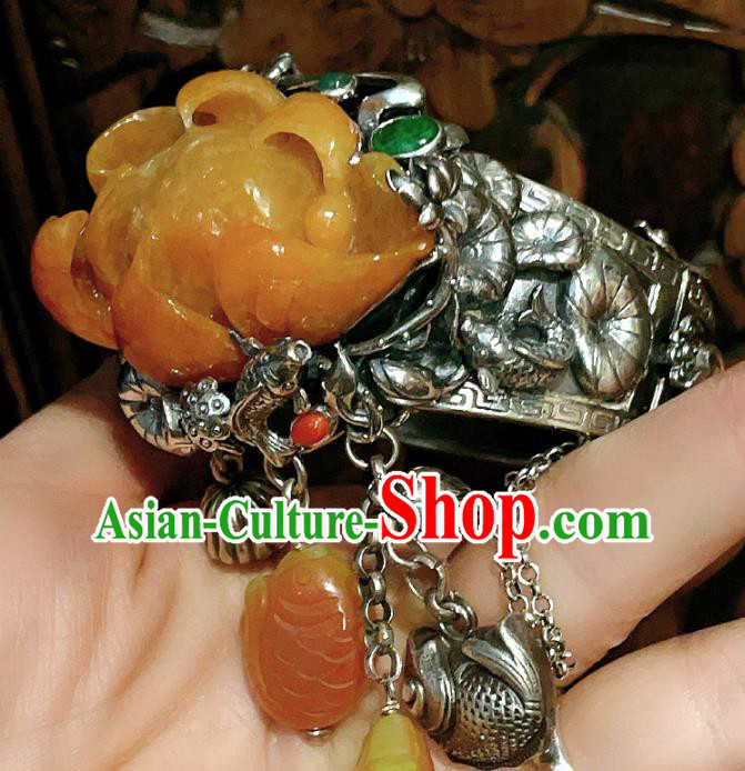 Chinese National Jade Carving Lotus Bracelet Jewelry Traditional Handmade Accessories Silver Bangle Chinese National Jade Carving Lotus Bracelet Jewelry Traditional Handmade Accessories Silver Bangle