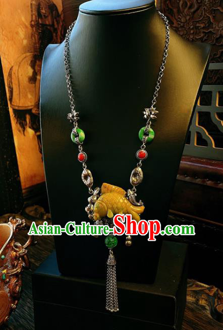 China Traditional Yellow Jade Carp Necklace Accessories Handmade Silver Tassel Necklet Pendant China Traditional Yellow Jade Carp Necklace Accessories Handmade Silver Tassel Necklet Pendant