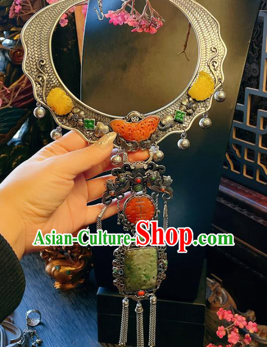 China Traditional Silver Tassel Necklace Accessories Handmade Wedding Jade Necklet Pendant China Traditional Silver Tassel Necklace Accessories Handmade Wedding Jade Necklet Pendant