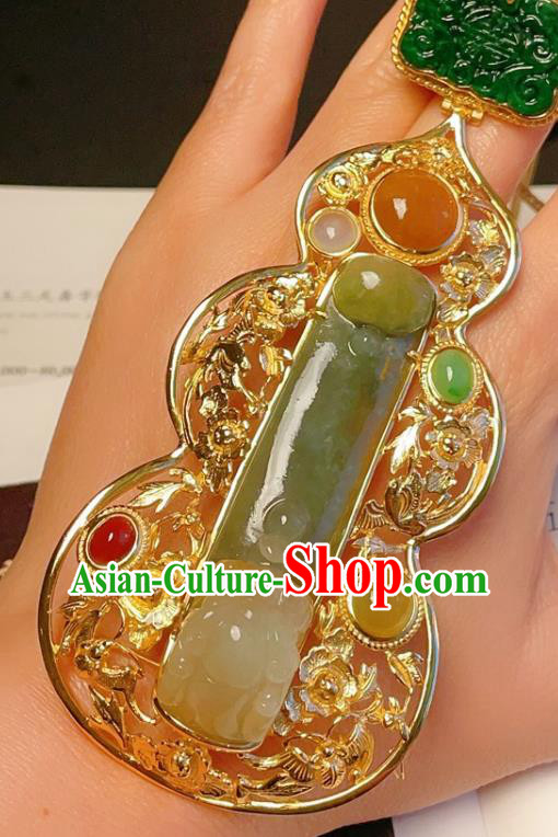 China Traditional Gilding Silver Necklace Accessories Handmade Wedding Jadeite Gourd Necklet Pendant China Traditional Gilding Silver Necklace Accessories Handmade Wedding Jadeite Gourd Necklet Pendant