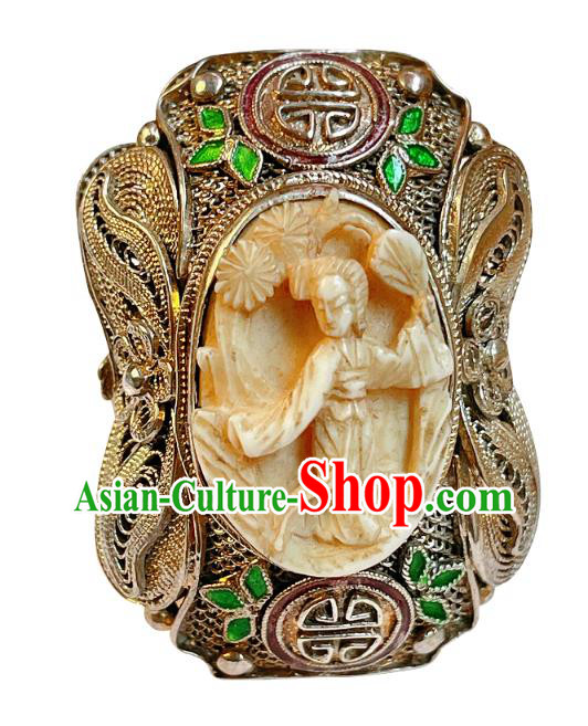 Top Chinese National Carving Beauty Ring Jewelry Traditional Handmade Accessories Silver Circlet Top Chinese National Carving Beauty Ring Jewelry Traditional Handmade Accessories Silver Circlet