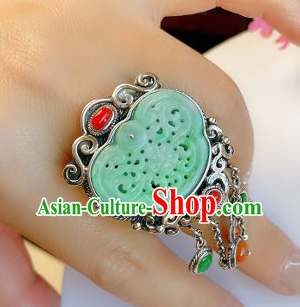 Top Chinese National Silver Tassel Ring Jewelry Traditional Handmade Accessories Jade Circlet Top Chinese National Silver Tassel Ring Jewelry Traditional Handmade Accessories Jade Circlet