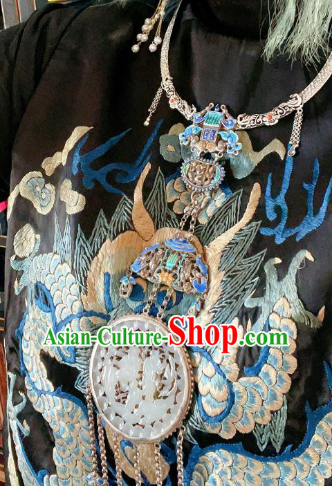 China Traditional Blueing Silver Necklace Accessories Handmade Wedding Jade Necklet Pendant China Traditional Blueing Silver Necklace Accessories Handmade Wedding Jade Necklet Pendant