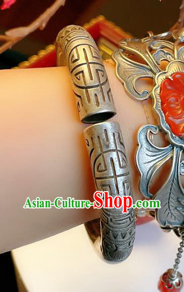 Handmade Chinese National Bracelet Accessories Traditional Culture Jewelry Silver Carving Bangle Handmade Chinese National Bracelet Accessories Traditional Culture Jewelry Silver Carving Bangle