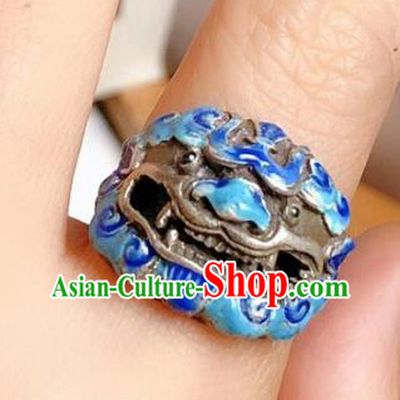 Chinese National Blueing Silver Ring Jewelry Traditional Handmade Accessories Retro Carving Lion Circlet