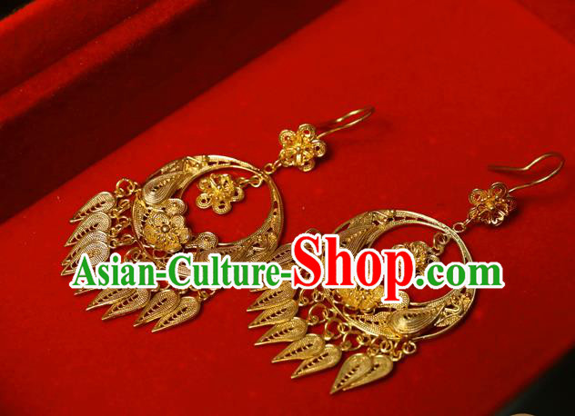 Chinese Ancient Empress Ear Jewelry Traditional Hanfu Golden Plum Blossom Earrings Accessories Chinese Ancient Empress Ear Jewelry Traditional Hanfu Golden Plum Blossom Earrings Accessories