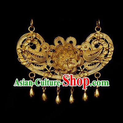 China Traditional Hanfu Tassel Necklace Accessories Ancient Princess Golden Plum Blossom Necklet Pendant
