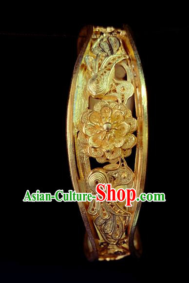 Handmade Chinese Silver Bracelet Accessories Traditional Wedding Golden Bangle Jewelry Handmade Chinese Silver Bracelet Accessories Traditional Wedding Golden Bangle Jewelry