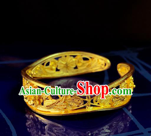 Handmade Chinese Silver Bracelet Accessories Traditional Wedding Golden Bangle Jewelry Handmade Chinese Silver Bracelet Accessories Traditional Wedding Golden Bangle Jewelry