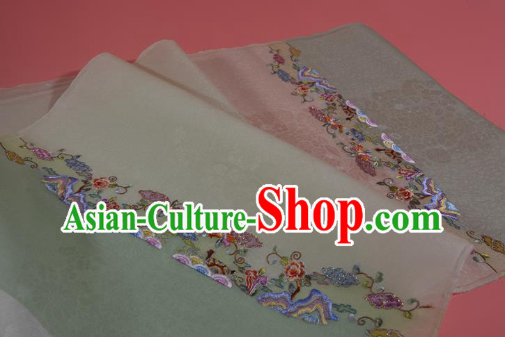 Chinese Jacquard Daisy Pattern Silk Material Traditional Hanfu Dress Embroidered Light Blue Silk Fabric Chinese Jacquard Daisy Pattern Silk Material Traditional Hanfu Dress Embroidered Light Blue Silk Fabric
