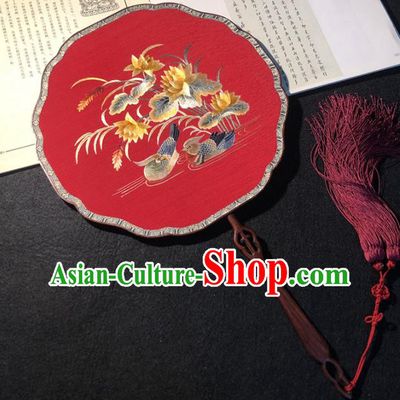 Handmade China Wedding Palace Fan Classical Dance Red Silk Fan Traditional Princess Embroidered Mandarin Duck Fan