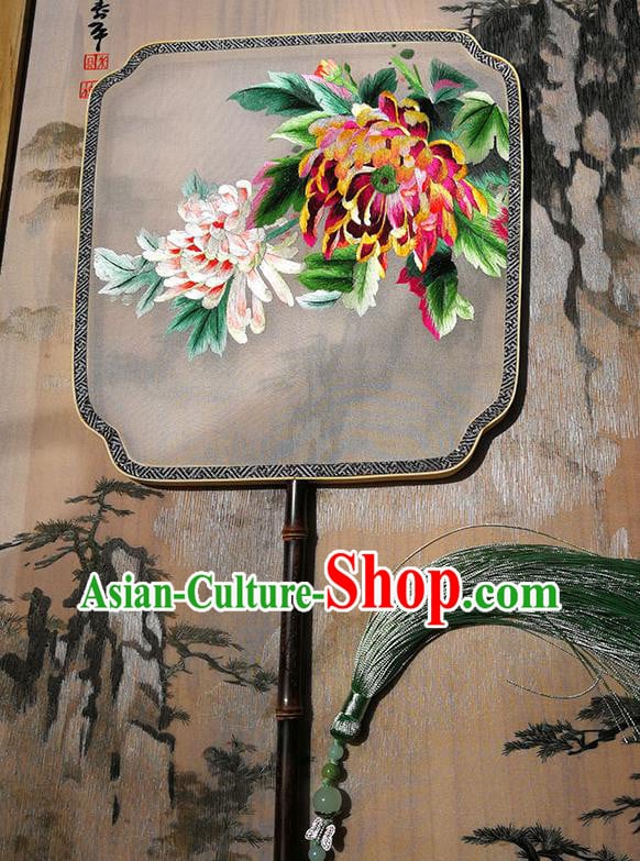 China Handmade White Silk Fans Traditional Song Dynasty Hanfu Fan Embroidered Chrysanthemum Palace Fan China Handmade White Silk Fans Traditional Song Dynasty Hanfu Fan Embroidered Chrysanthemum Palace Fan