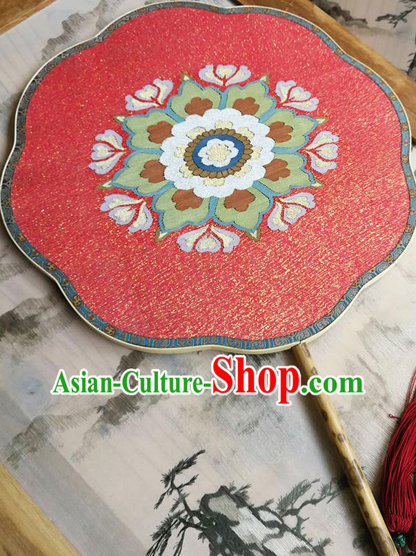 China Handmade Wedding Red Silk Fans Classical Palace Fan Traditional Tang Dynasty Princess Fan China Handmade Wedding Red Silk Fans Classical Palace Fan Traditional Tang Dynasty Princess Fan