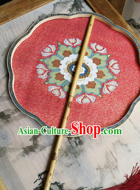 China Handmade Wedding Red Silk Fans Classical Palace Fan Traditional Tang Dynasty Princess Fan China Handmade Wedding Red Silk Fans Classical Palace Fan Traditional Tang Dynasty Princess Fan