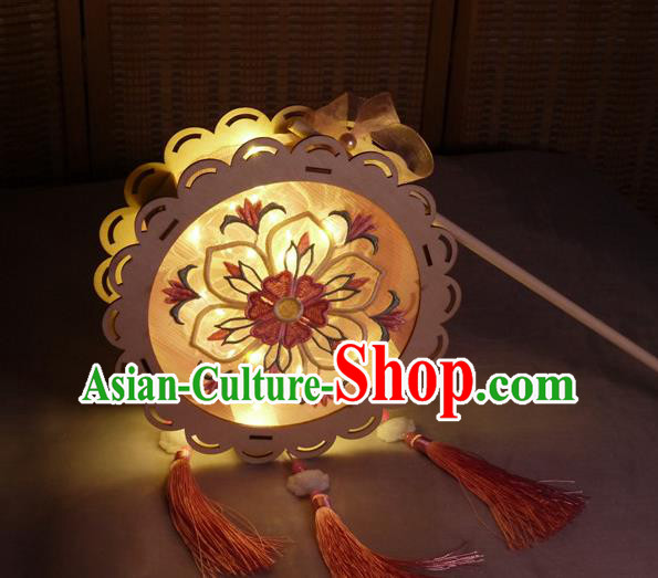 China Embroidered Portable Lantern Embroidery Pink Silk Lamp Handmade Flower Drum Lantern China Embroidered Portable Lantern Embroidery Pink Silk Lamp Handmade Flower Drum Lantern