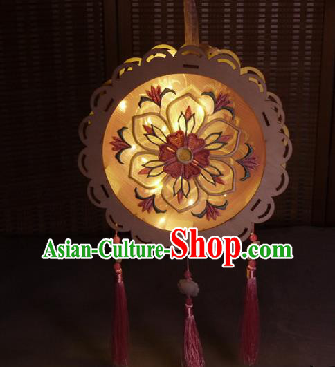 China Embroidered Portable Lantern Embroidery Pink Silk Lamp Handmade Flower Drum Lantern China Embroidered Portable Lantern Embroidery Pink Silk Lamp Handmade Flower Drum Lantern