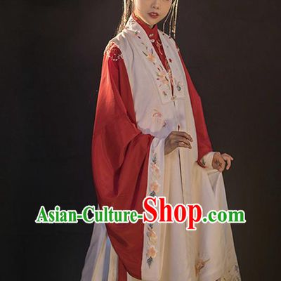 Traditional China Ancient Royal Princess Hanfu Clothing Ming Dynasty Historical Costumes for Patrician Lady