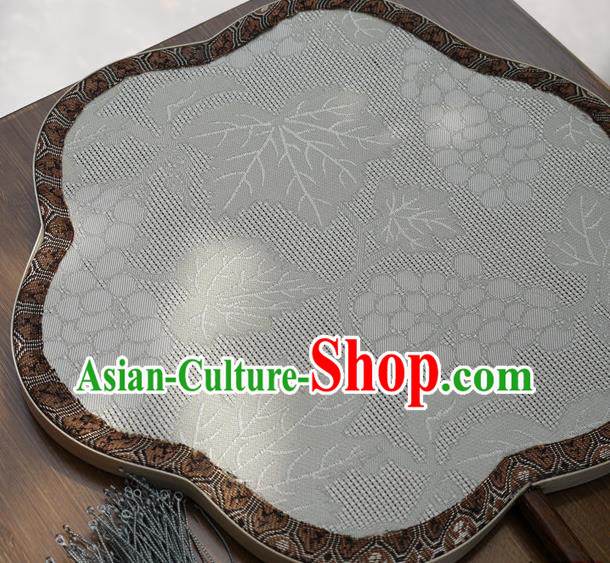 China Traditional Hanfu Fan Handmade Palace Fan Classical Grape Pattern Silk Fan China Traditional Hanfu Fan Handmade Palace Fan Classical Grape Pattern Silk Fan